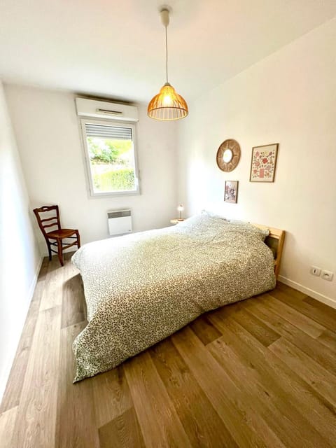 Appartement Spacieux avec jardin, à 5 min à pied de l'abbaye aux Dames et 10 min à pied du centre ville Apartment in Caen