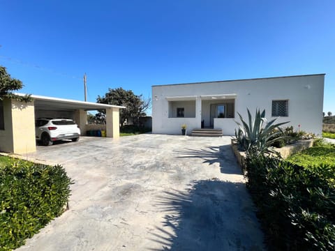Property building, Parking