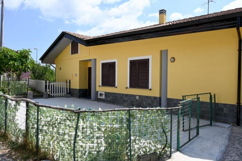 Property building, Parking