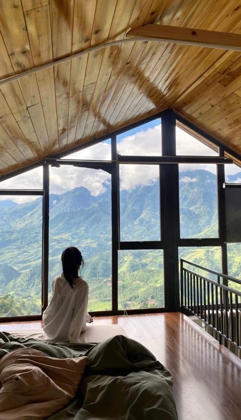 View (from property/room), Bedroom, Mountain view