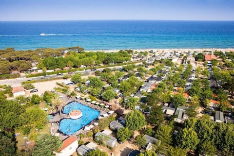 Bird's eye view, Swimming pool