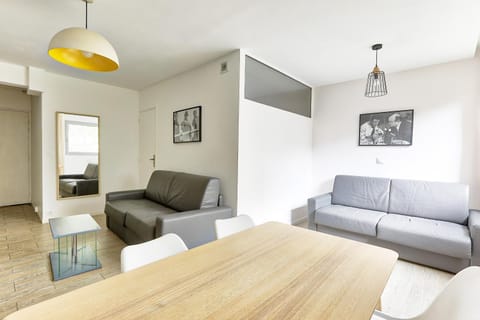 Appartement cosy entre La Villette et Buttes-Chaumont Apartment in Paris