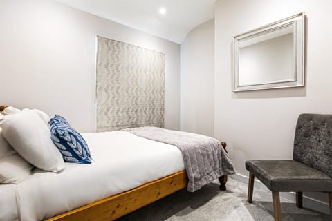 Salt House House in Henley-on-Thames