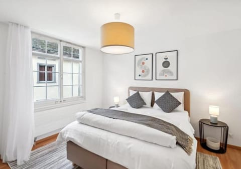 Bed, View (from property/room), Photo of the whole room, Bedroom, Family