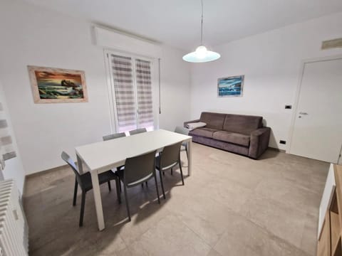 SE158 - Senigallia, trilocale in centro con aria condizionata Apartment in Senigallia