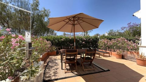 Patio, Garden, Garden view