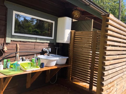 Stockbo, cozy little cottage close to nature Apartment in Uusimaa