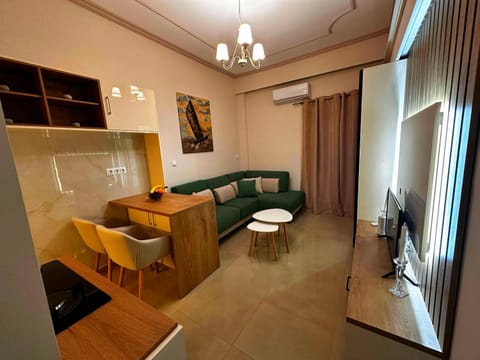 TV and multimedia, Seating area