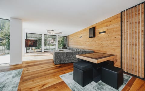 TV and multimedia, Living room