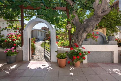 Garden House 2 Apartment in Kissamos