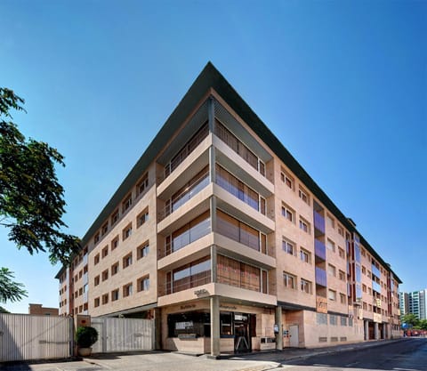 Property building, Facade/entrance, Decorative detail