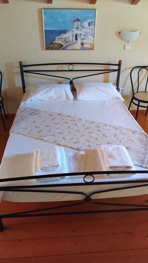 Vicky's house House in Islands