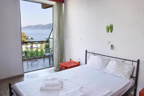 View (from property/room), Bedroom, Garden view, Sea view