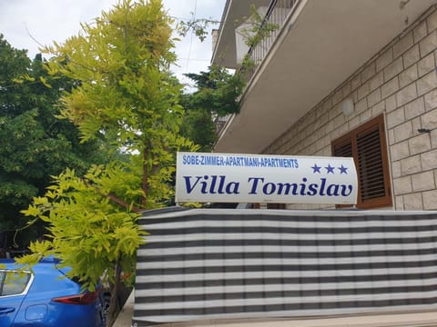 Villa Tomislav Apartment in Baška Voda