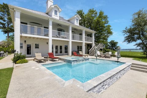 La Costa Drive House in Lake Conroe