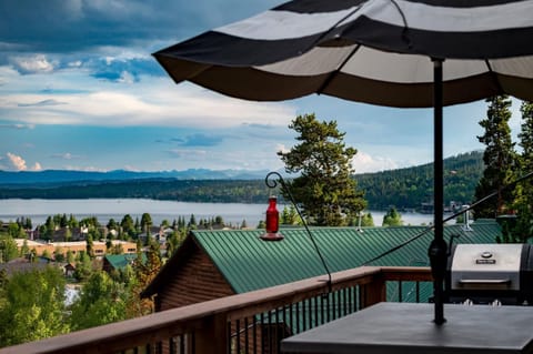 Pool Table, Expansive Mountain Views, New Construction, Close to Town House in Grand Lake