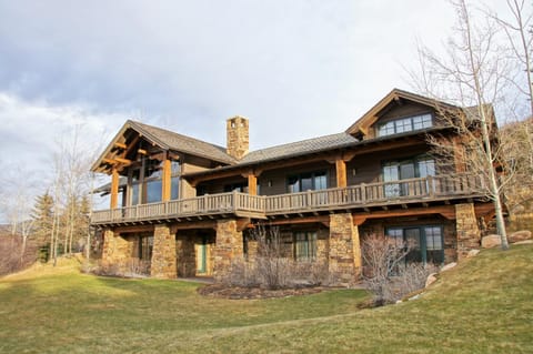 Private Hot Tub, Theater Room, Valet Parking and Ski & Boot Storage at Ritz Carlton House in Edwards