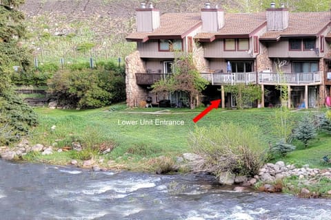 Great Creek Views, Pet Friendly, Workspace, On Free Bus Route Apartment in Vail