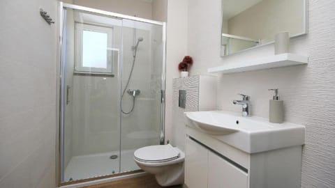 Apartments Obitelj Vuletić Apartment in Makarska