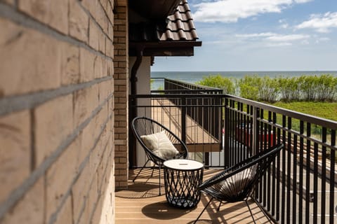 Natural landscape, Balcony/Terrace, Sea view