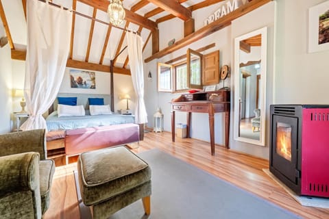 Property building, Living room, Bedroom