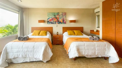 Bed, Photo of the whole room, Bedroom, towels, air conditioner