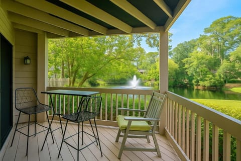 Updated Sea Pines Suite - Walk to Harbour Town & Pool Villa in Hilton Head Island