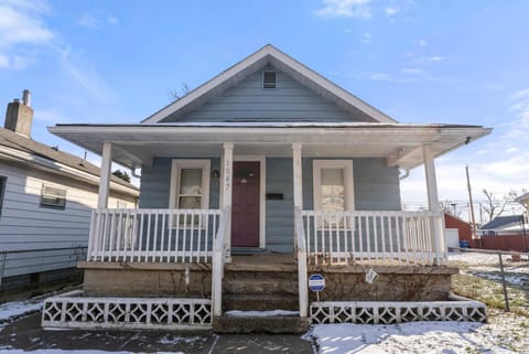 The Cozy Bellows - Retreat for 4 House in Franklinton
