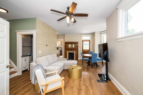 Ludlow Lodge with City Views House in Covington