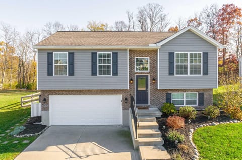 Ark Adventure Retreat House in Ohio