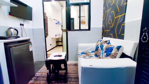 TV and multimedia, Kitchen or kitchenette, Living room, Seating area, minibar, oven