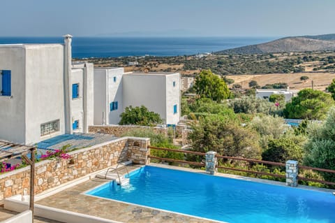 Sea view, Swimming pool