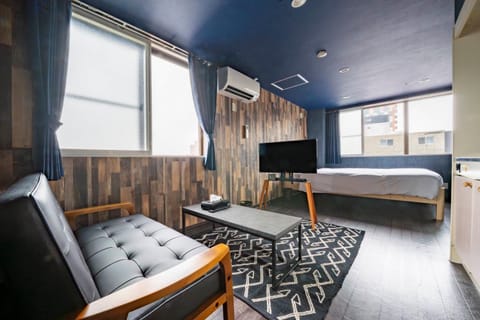 Bed, TV and multimedia, Living room, Bedroom, air conditioner