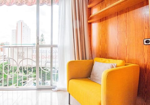 Property building, Communal lounge/ TV room, trouser press