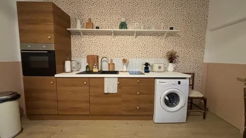 Quiet and central, 6p fully equipped Apartment in Arras