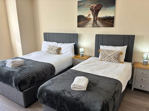 Three Bedroom Apartment Athlone Apartment in Athlone