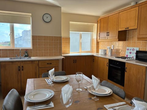 Three Bedroom Apartment Athlone Apartment in Athlone