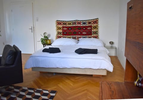 Bed, Photo of the whole room, Bedroom, towels, wardrobe