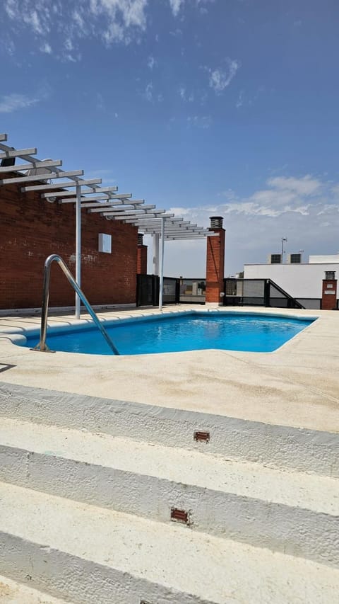 Pool view, Swimming pool