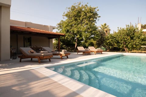 Property building, Day, Natural landscape, Garden, Garden view, Pool view, Swimming pool, sunbed