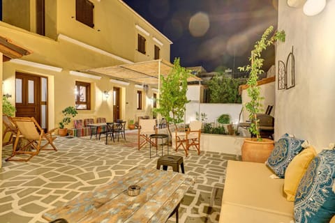 Patio, Seating area