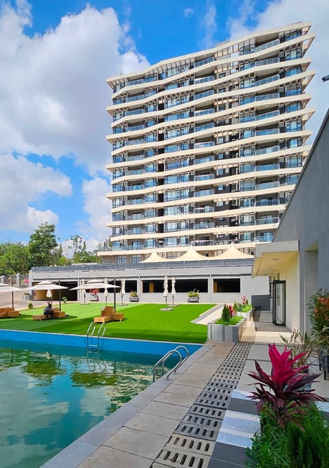 Property building, Day, Summer, Garden, Garden view, Pool view, Swimming pool