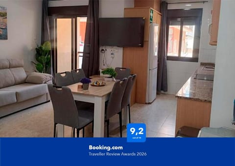 Kitchen or kitchenette, Living room, Seating area, Dining area, pet friendly