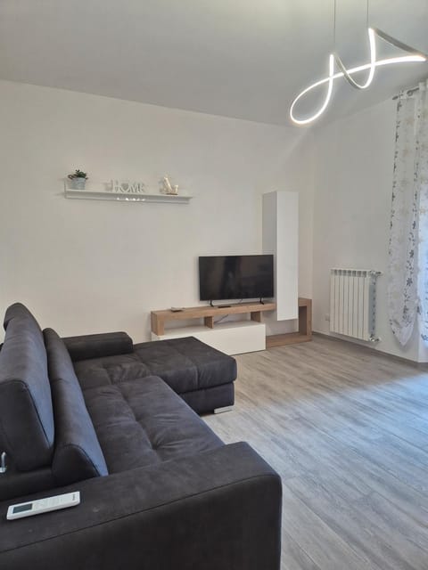 Montecristo Sei Apartment in Follonica