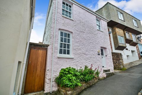 Property building, Off site, Neighbourhood