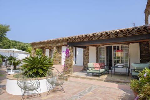 Lovely luxury villa with garden and private pool House in Sainte-Maxime