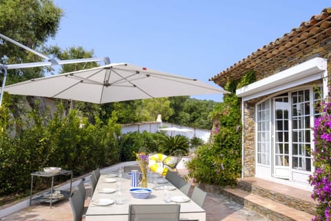 Lovely luxury villa with garden and private pool House in Sainte-Maxime