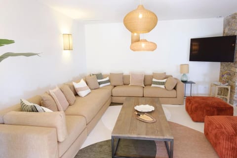 Lovely luxury villa with garden and private pool House in Sainte-Maxime