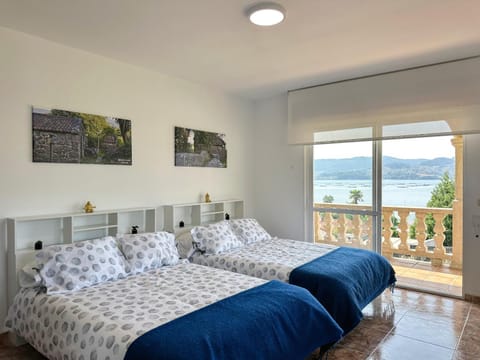 Casa Saqueta House in O Salnés