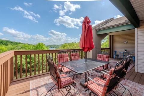 View (from property/room), Balcony/Terrace